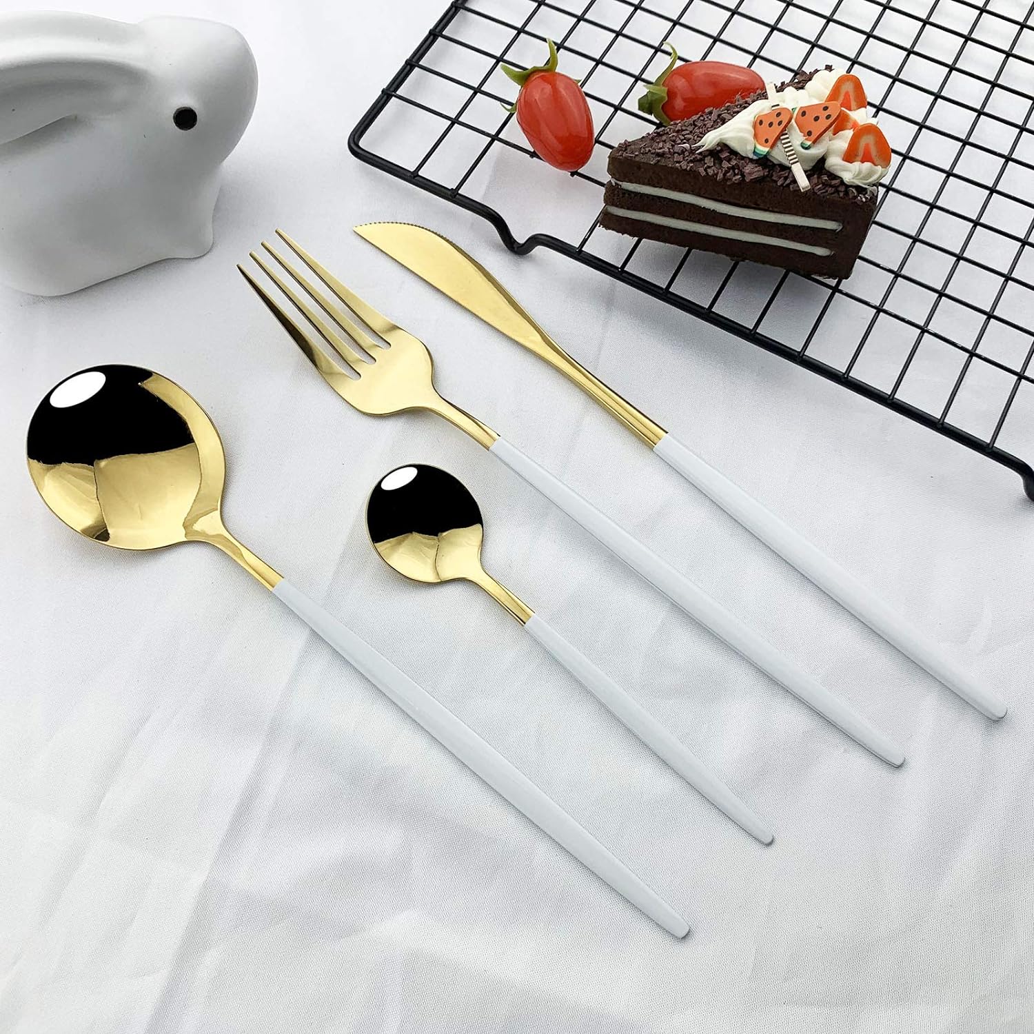 JASHII 24-Piece Rose Cutlery Set Review